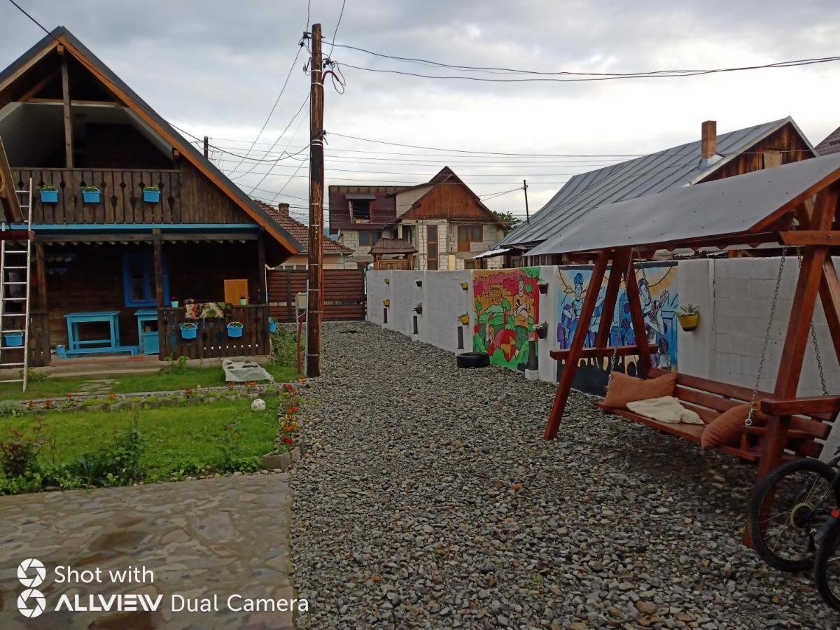 Casa Toth Din Tipterai Hotell Vişeu de Sus Exteriör bild